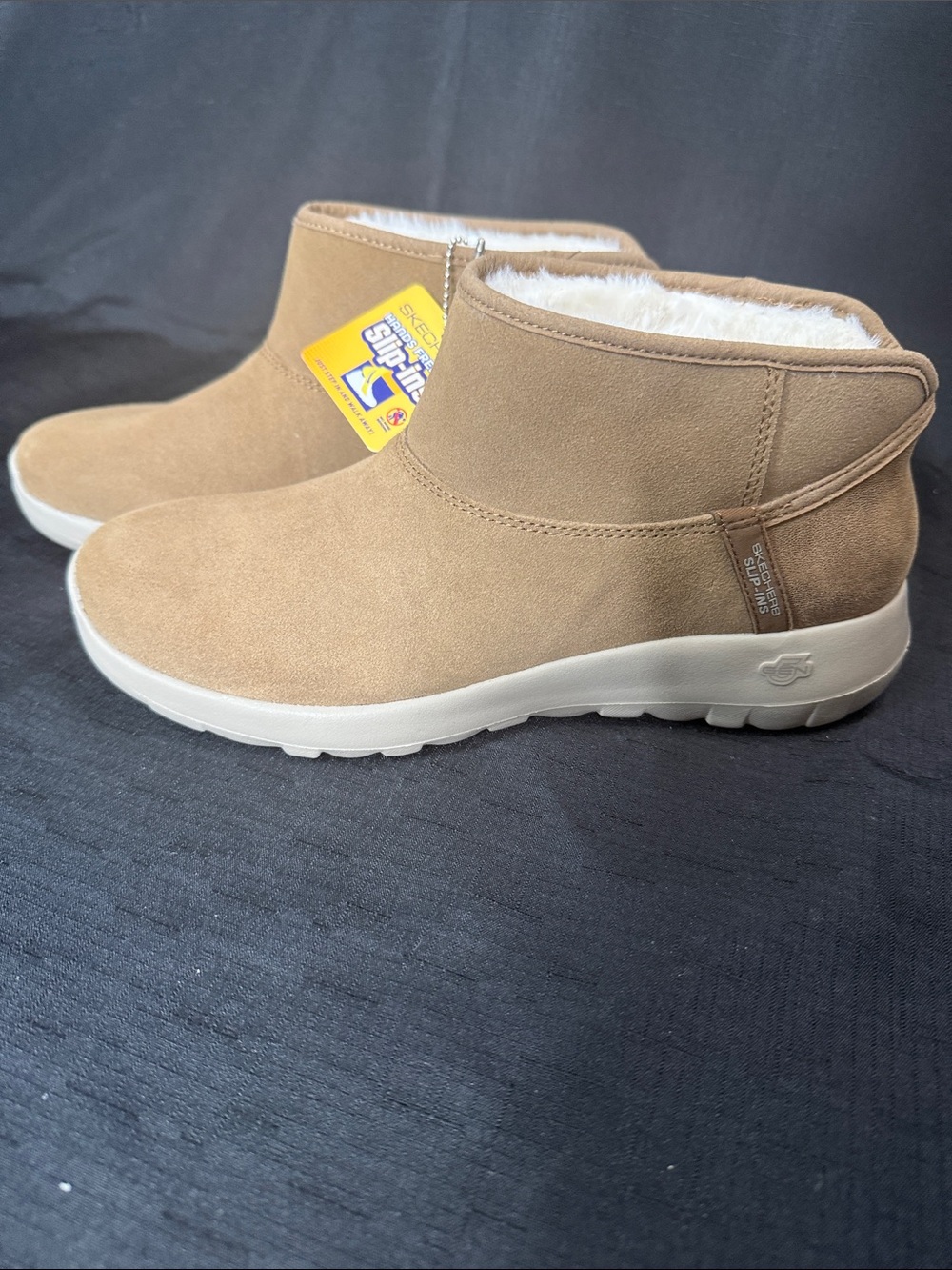 Skechers Chestnut Faux-Suede Cozy Lined Ankle Boots Size 9 Warm